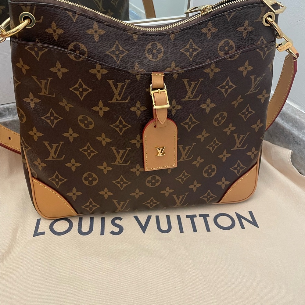 Louis Vuitton Odeon mm